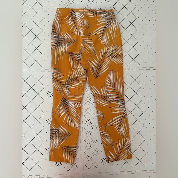 WHITE HOUSE BLACK MARKET PALM PRINT SKINNY‎ CROP PANTS 4 NWOT - Picture 12 of 12
